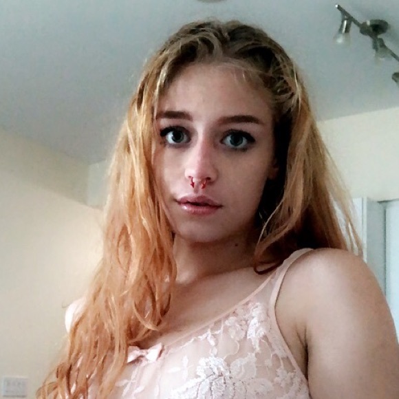 Meet your Posher, Rhyann - Picture 1 of 1